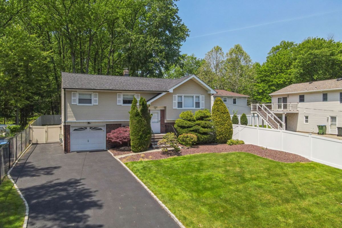 743 Wood Avenue, Edison, NJ