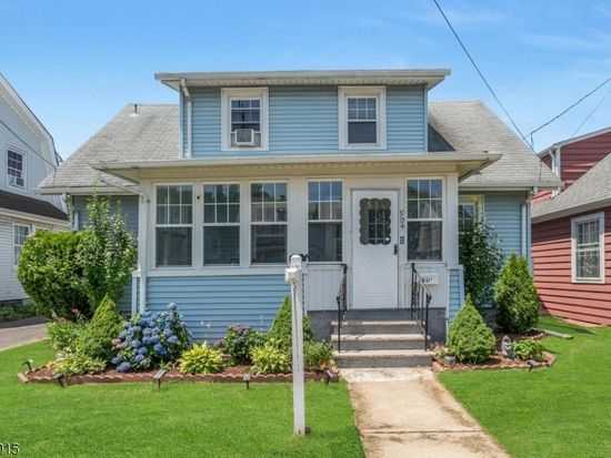 904 Chestnut Street, Roselle, NJ — sold home